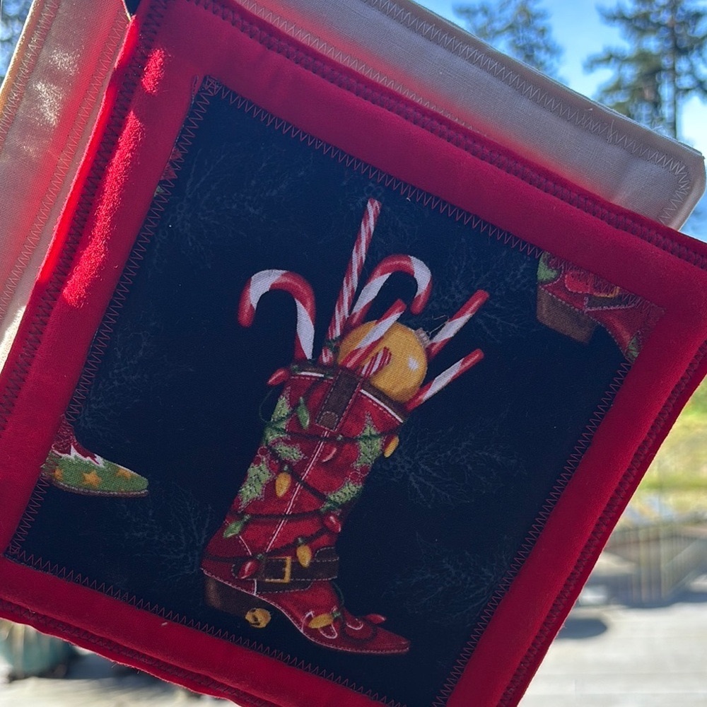Individual Western Holiday Pot Holders - Red with Black